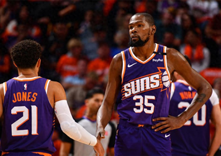 今夜新奥尔良鹈鹕调整名单以备NBA常规赛，防线松动环节打磨，底气十足，细节决定成败的简单介绍