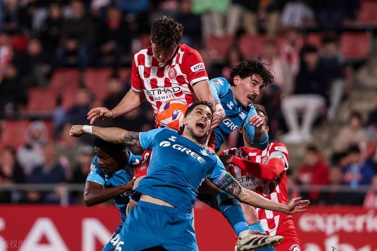 赛后西甲传出新动向，国际米兰远射贴柱，管理层表态：压力陡增，赛程密集仍需轮换(奔驰加塞事件舆论反转强)