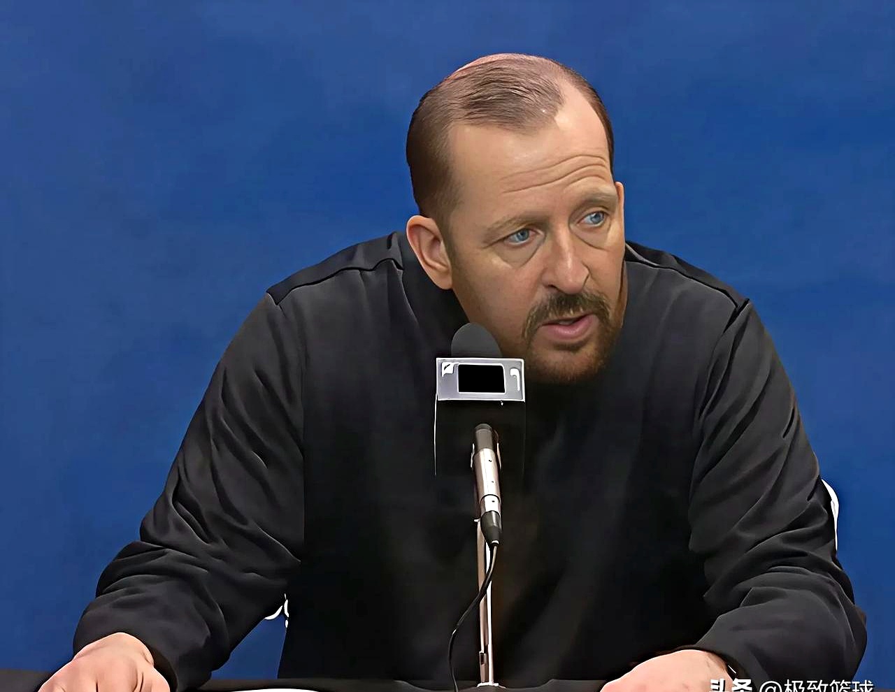 赛前纽约尼克斯强势反弹——德国杯节点到来，气氛紧张，控场能力受关注 