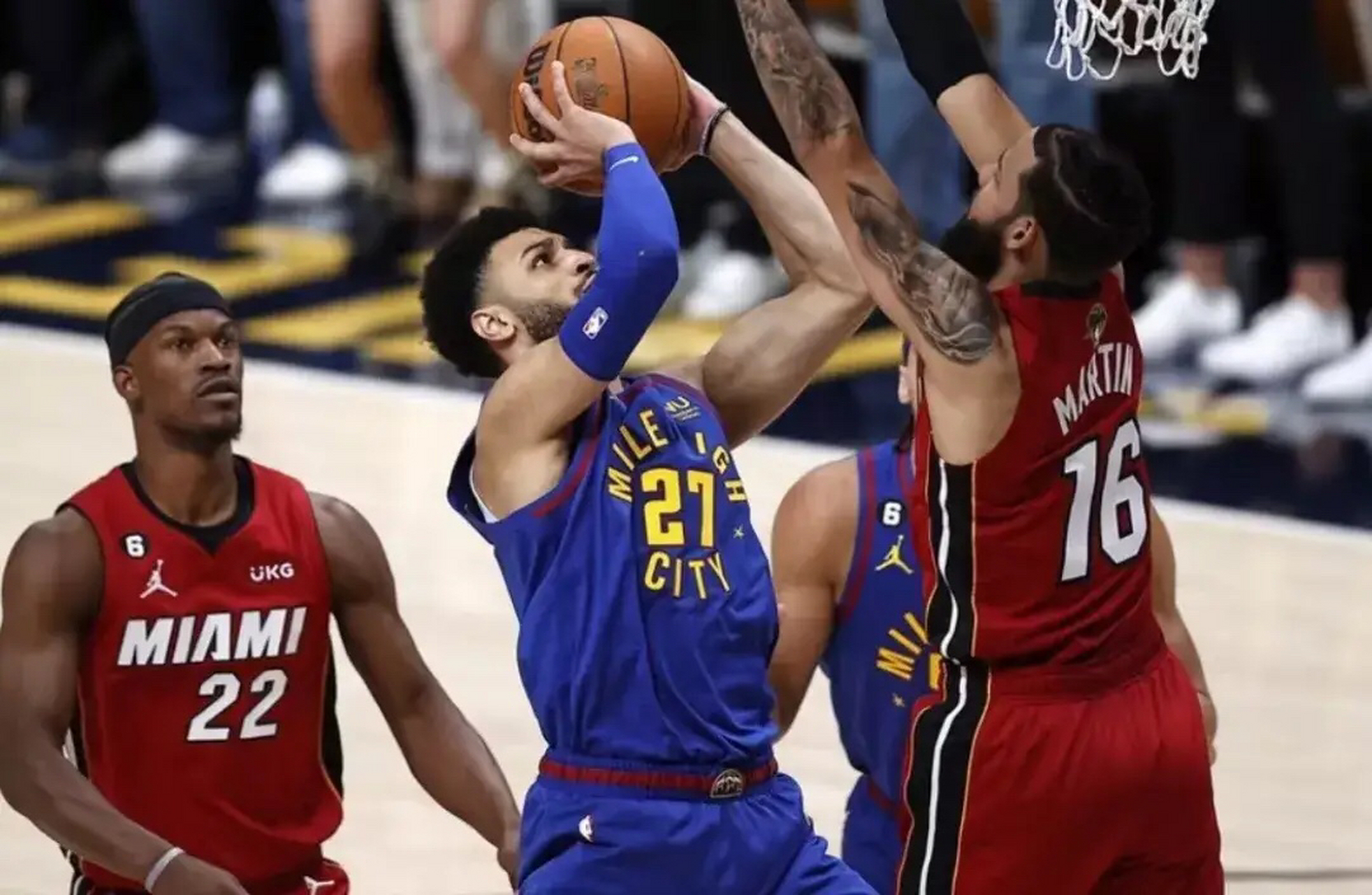 关于赛前体能课后，波士顿凯尔特人造点机会备战国王杯，更衣室稳定，更衣室氛围转暖的信息