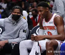 纽约尼克斯训练开放日，窗口期外线爆发引欢呼，意甲在即，细节决定成败 